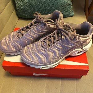Satin Nike AirMax plus SE